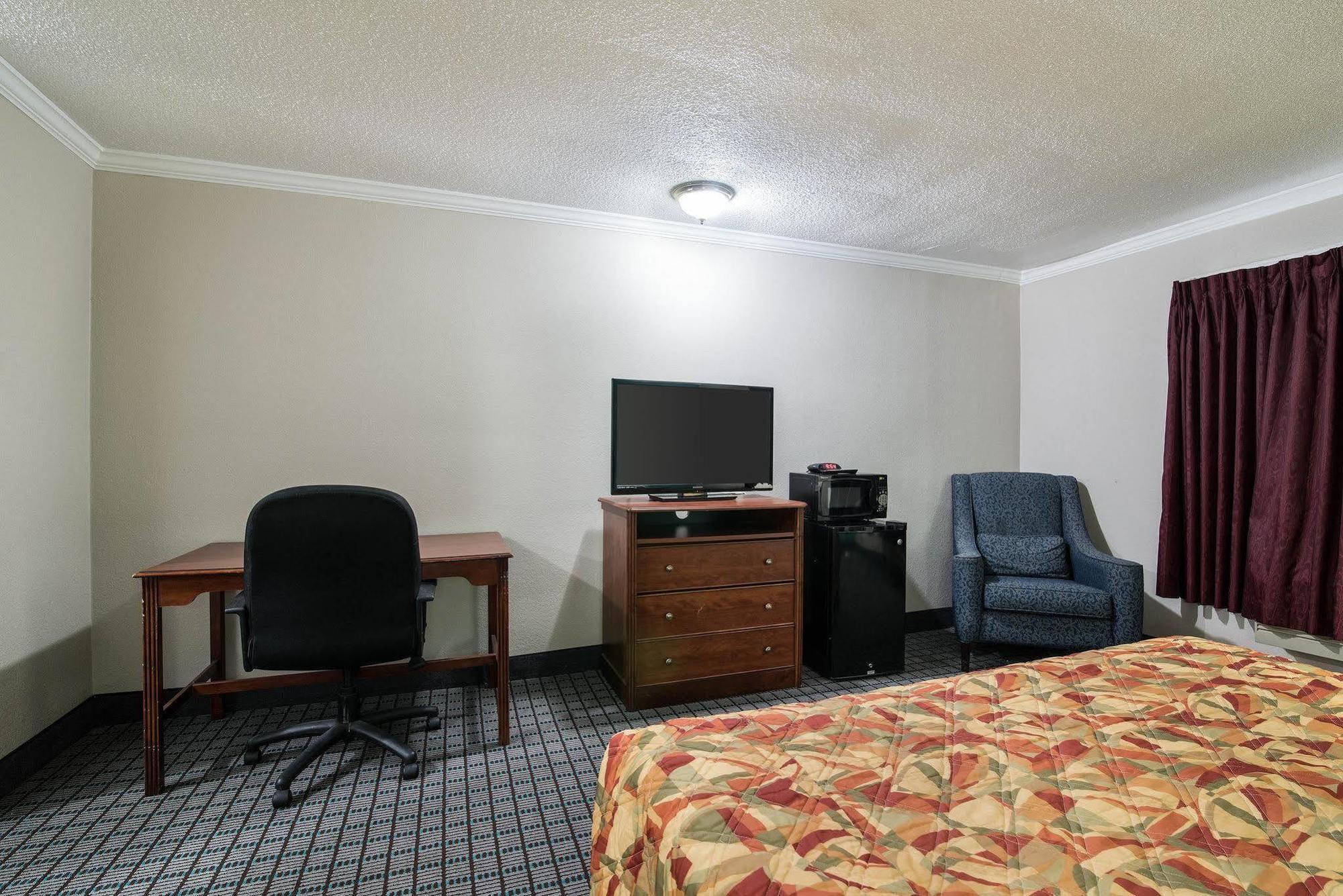 Rodeway Inn East Syracuse Kültér fotó